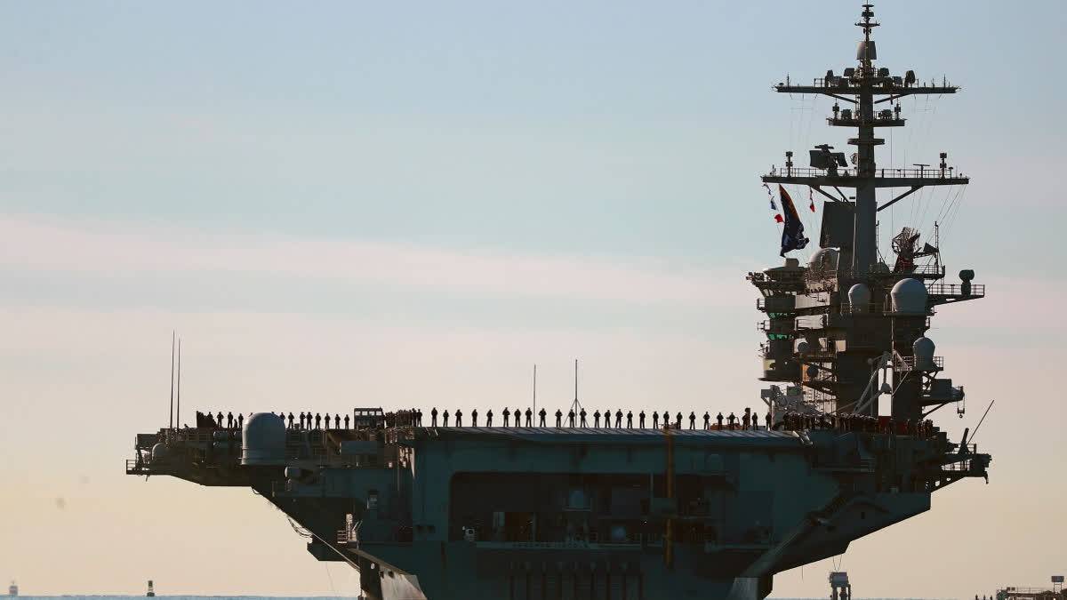 দীৰ্ঘদিনীয়া সাগৰীয় যাত্ৰাৰ অন্তত USS Lincoln ৰ সলনি মধ্যপ্ৰাচ্যৰ দিশে আগবাঢ়িছে USS George Washington