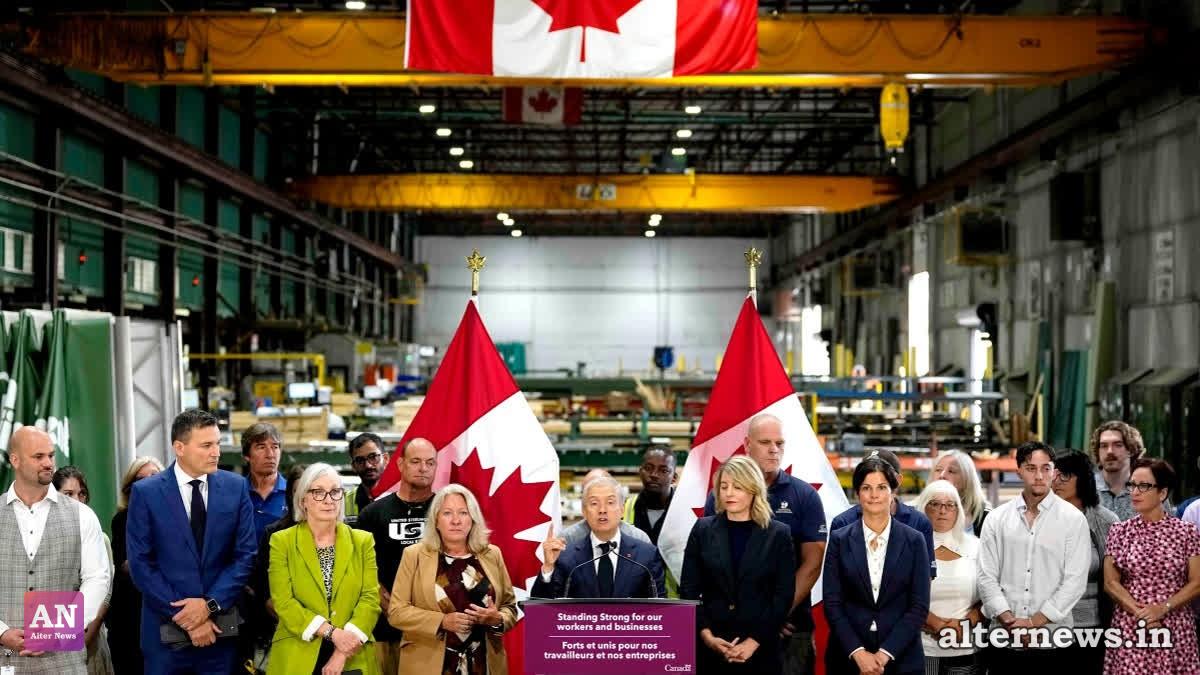 Minister of Finance and National Revenue Francois-Philippe Champagne speaks at a news conference on Canada's response to U.S. tariffs, at a roofing company in Ottawa, on Tuesday, Aug. 25, 2026. (AP)