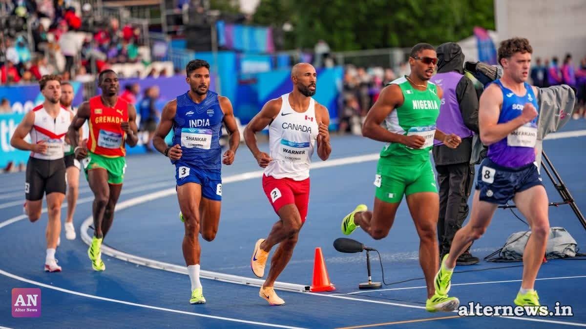 India's Tejaswin Shankar, third left, competes in the men's decathlon 1,500m race at the Commonwealth Games 2026, in Glasgow, Scotland, Friday, July 31, 2026. (PTI)