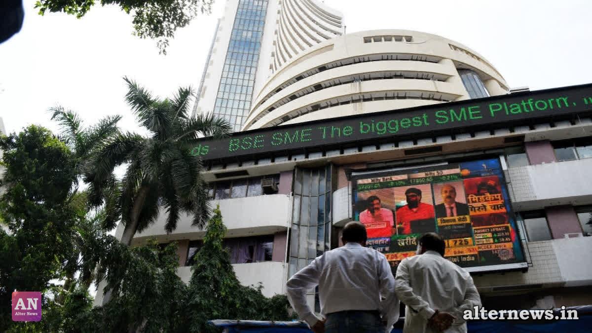 Indian Stock Markets Decline in Early Trade as Geopolitical Friction Sparks Global Volatility