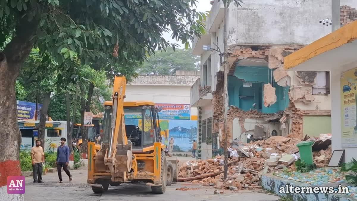 Saharanpur Mosque Demolition: Allahabad High Court Stays ₹6.41 Cr Recovery, Seeks UP Govt Reply