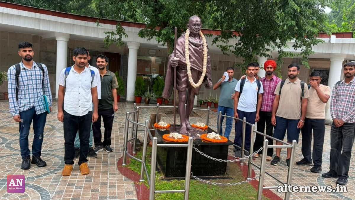 Dismissed BSF Tradesmen to Protest at Jantar Mantar After Falling Victim to Fake Certificate Scam
