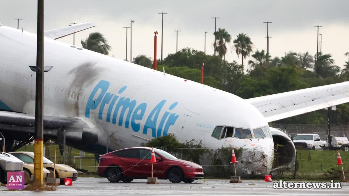 5 Killed as Amazon Cargo Jet Overruns Miami Runway After Trying to Abort Landing