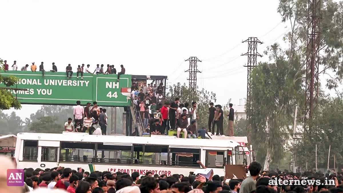 Punjab's LPU Suspends Regular Classes & Mid-Term Exams for 10 Days Following Violent Student Protests