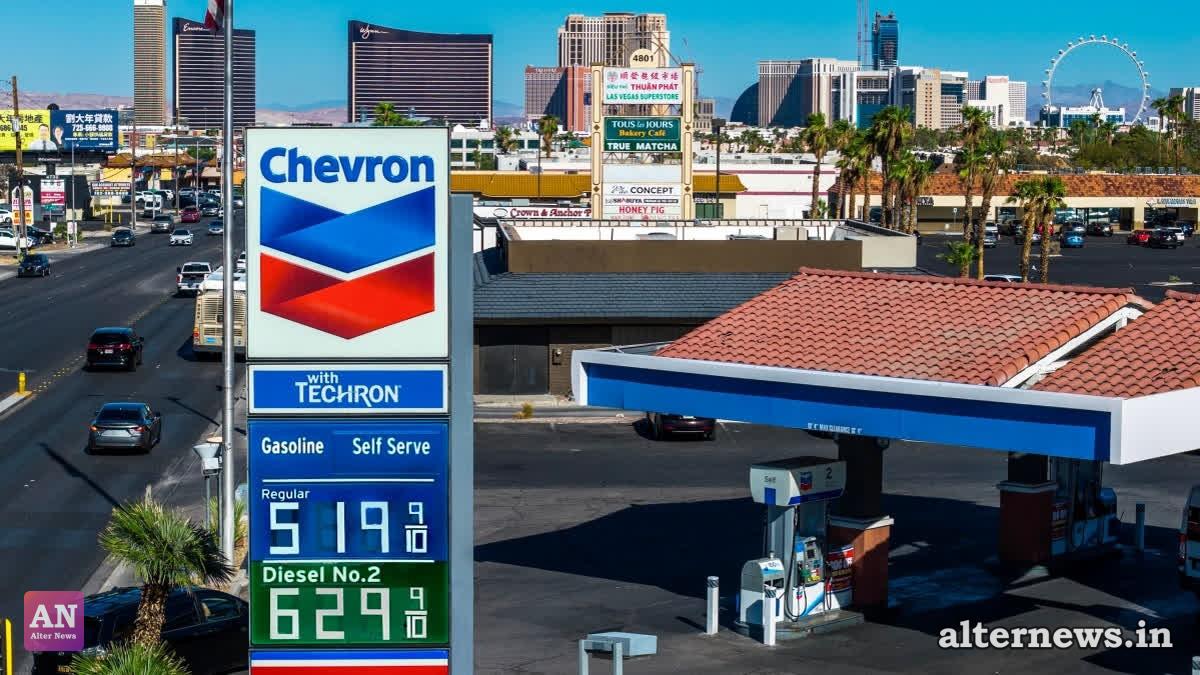 US Drivers Face Record Labor Day Fuel Prices Driven by Iran Conflict and Global Refinery Strain