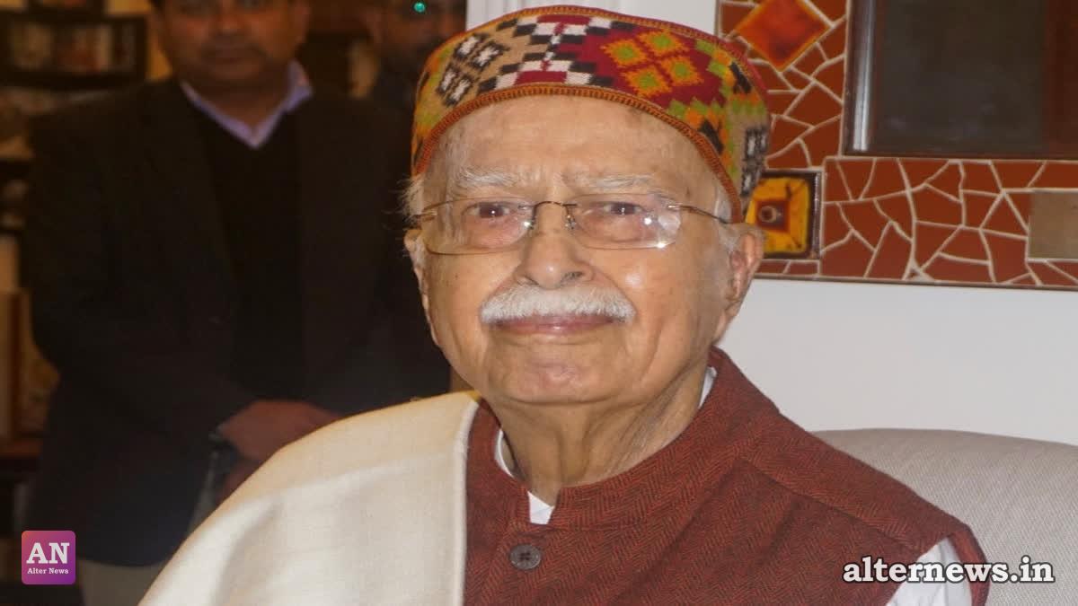 Veteran BJP Leader LK Advani Hospitalized in Delhi With Chest Infection, Stable Under Observation